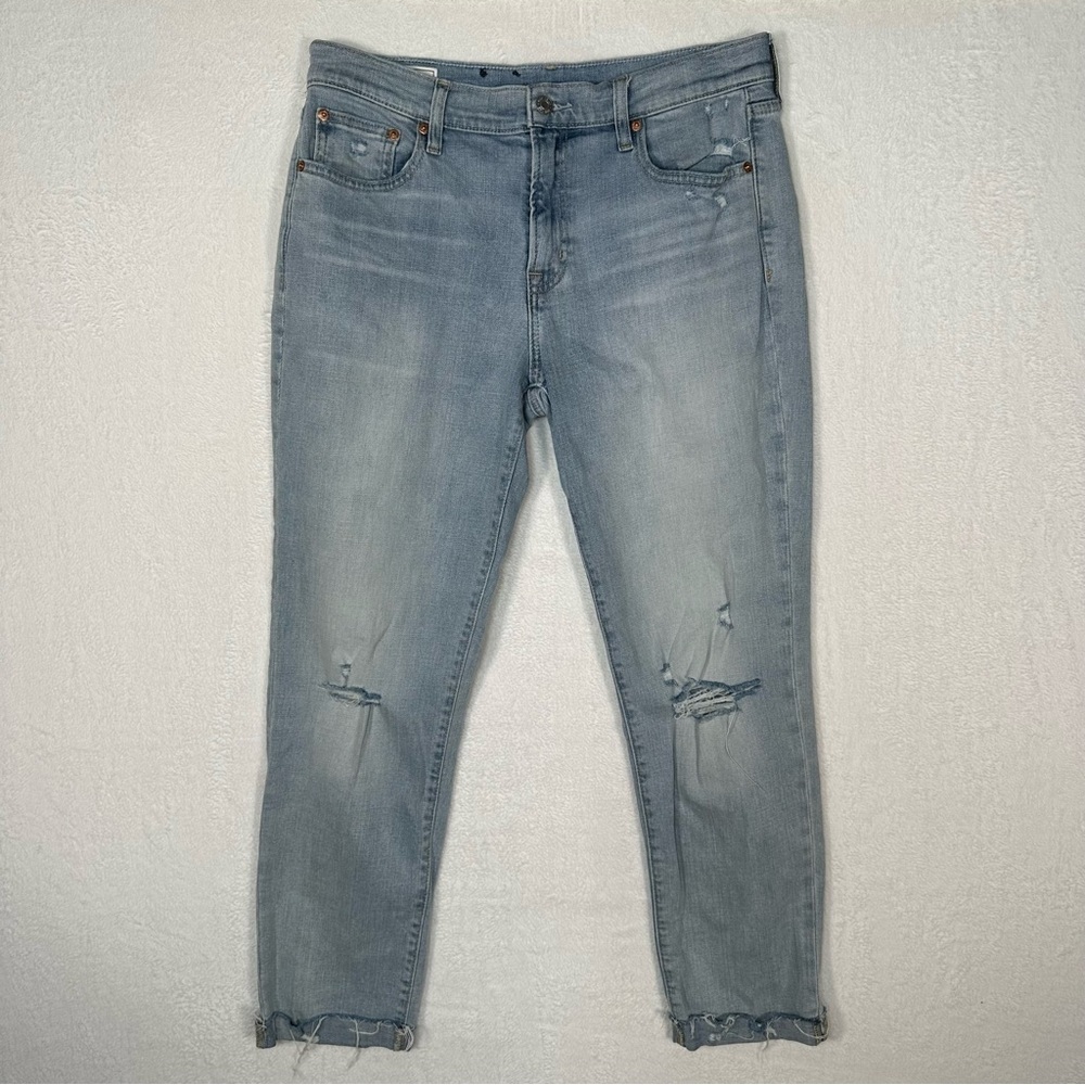 GAP Girlfriend Mid Rise Distressed Raw Hem Jeans Womens Sz 29 Light Wash Denim